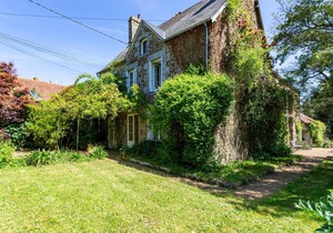 290 m² Accommodation ∙ 4 bedrooms ∙ 8 guests