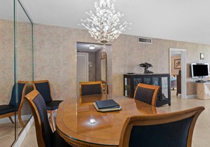 2B/2B Beachfront Island Vacation Condo at Creciente w/ View of Gulf and Pool