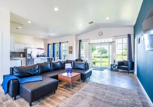 2B- Coolidge Arizona modern masterpiece 2 bd #2B Heated Pool