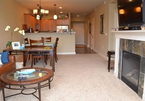 2Bed/2Bath Upscale, River Front Condos. Close to Beach & Convention Ctr