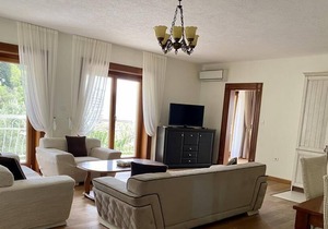 2bedroom Apt #2 w/shared pool @Pietra Mare Apts