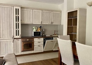2bedroom Apt #2 w/shared pool @Pietra Mare Apts