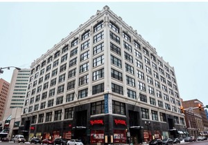 2BR 2BA In The Block by CozySuites!
