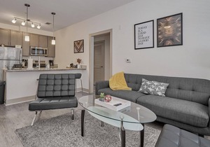 2BR at East Franklin Street