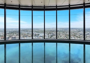 2BR Luxury Skytower ????CBD ????Pool ????Gym ????Netflix