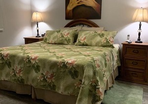 2BR Ocean View Condo Overlooking Pool - Free Wifi