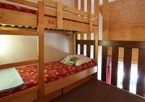 2nd floor, balcony, tv, ski locker, 40m², Pelvoux