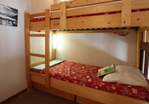 2nd floor, balcony, tv, ski locker, 40m², Pelvoux