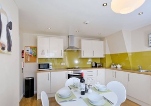 2nd Floor beautiful apartment in city centre