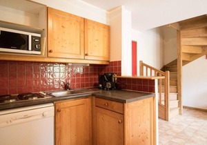 2nd floor, view mountain, balcony, parking, tv, ski locker, 64m², Val Cenis
