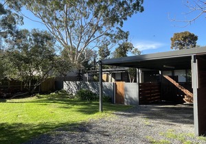 3-61 Honeysuckle Grove, Beach Unit in Silverleaves.