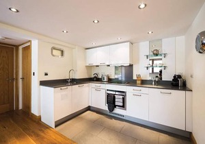 3 Ashbrook Mews Summa