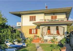 3 bedroom accommodation in Montignoso -MS-