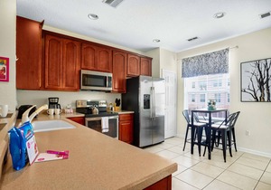 3-bed/3.5-bath Townhome w/Patio and Garage