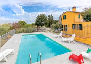 3 bedroom accommodation in Casalguidi PT