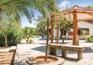 3 bedroom accommodation in San Giovanni a Piro