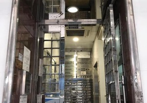 3 Bedroom 2 Bathroom Comfy Apartment in Yau Ma Tei