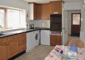 3 bedroom accommodation in Mundesley-on-Sea