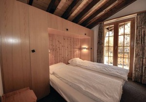 3 bedroom accommodation in Veysonnaz