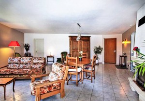 3 bedroom accommodation in Malataverne