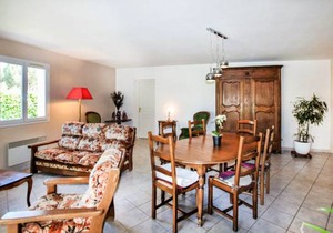 3 bedroom accommodation in Malataverne