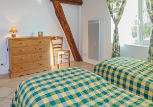 3 bedroom accommodation in Vaudoy-en-Brie