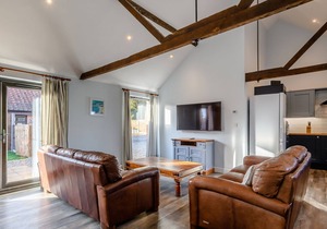 3 bedroom accommodation in Dilham, near North Walsham