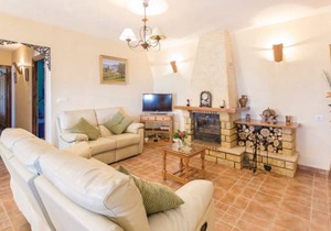 3 bedroom accommodation in Corumbela