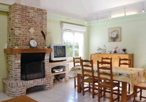 3 bedroom accommodation in Maninghem