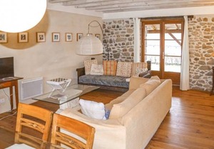 3 bedroom accommodation in Roussines