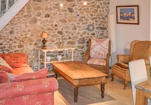3 bedroom accommodation in Roussines