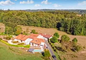 3 bedroom accommodation in Roussines