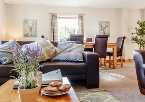 3 bedroom accommodation in Auchterarder