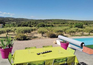 3 bedroom accommodation in Quarante