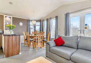 3 bedroom accommodation in Overseal, Nr Ashby-de-la-Zouch