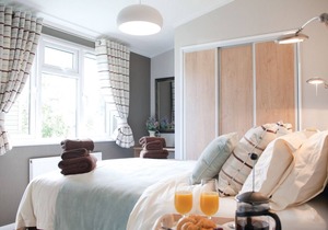3 bedroom accommodation in Overseal, Nr Ashby-de-la-Zouch