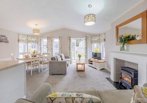 3 bedroom accommodation in Overseal, Nr Ashby-de-la-Zouch