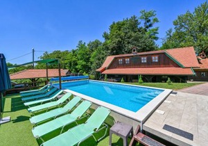 3 bedroom accommodation in Klanjec