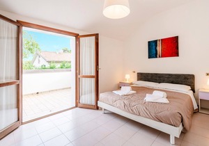 3 bedroom accommodation in Albarella RO