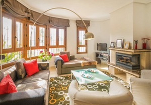 3 bedroom accommodation in Algorfa