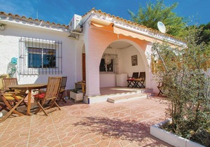 3 bedroom accommodation in El Campello