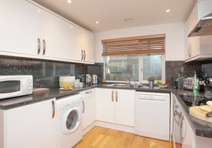 3 bedroom accommodation in Porthtowan
