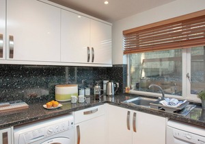 3 bedroom accommodation in Porthtowan
