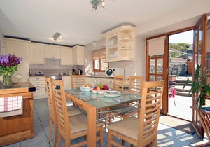 3 bedroom accommodation in Aberaeron