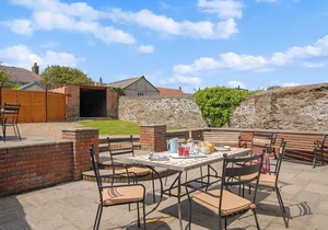3 bedroom accommodation in Aberaeron