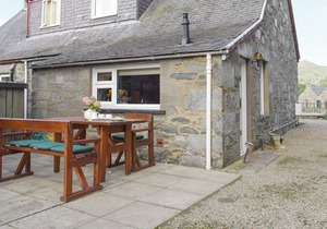 3 bedroom accommodation in Aberfeldy