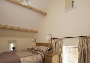 3 bedroom accommodation in Castleton