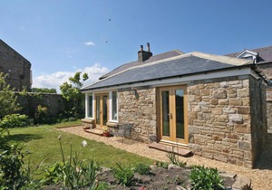 3 bedroom accommodation in Seahouses