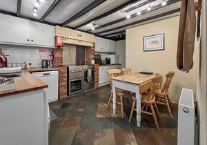 3 bedroom accommodation in Thornton-le-Dale, near Pickering