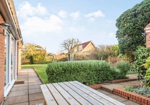 3 bedroom accommodation in Thornham